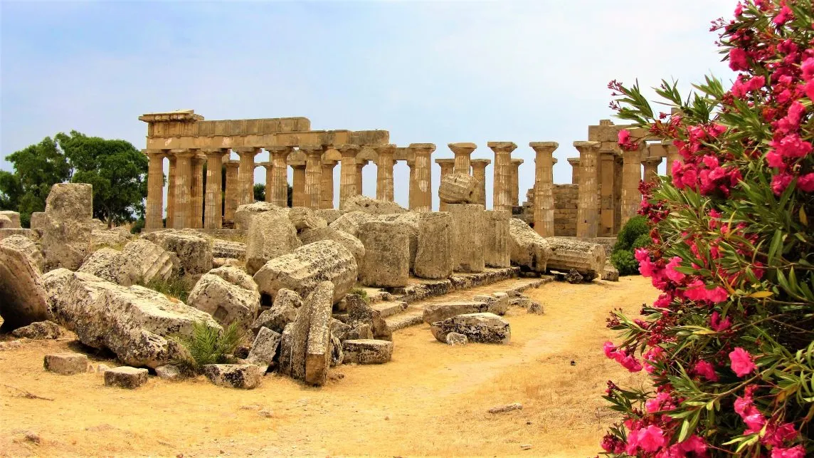 ANCIENT GREEK WEDDING IDEA INSPIRATIONS FOR WEDDINGS IN SICILY 1 Ancient Greek Wedding Ideas